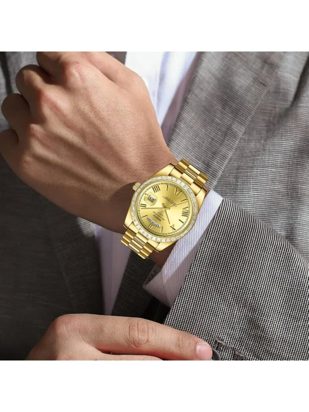 Nibosi Men's Gold Analog Quartz Diamond Bezel Stainless Steel Waterproof Watch